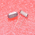 100PCS/LOT 3.579545 M HC - 49 s DIP-2 passive crystals into 3.58 MHz crystal 3.579MHZ 3.579M 3.579 3.579545MHZ HC-49S